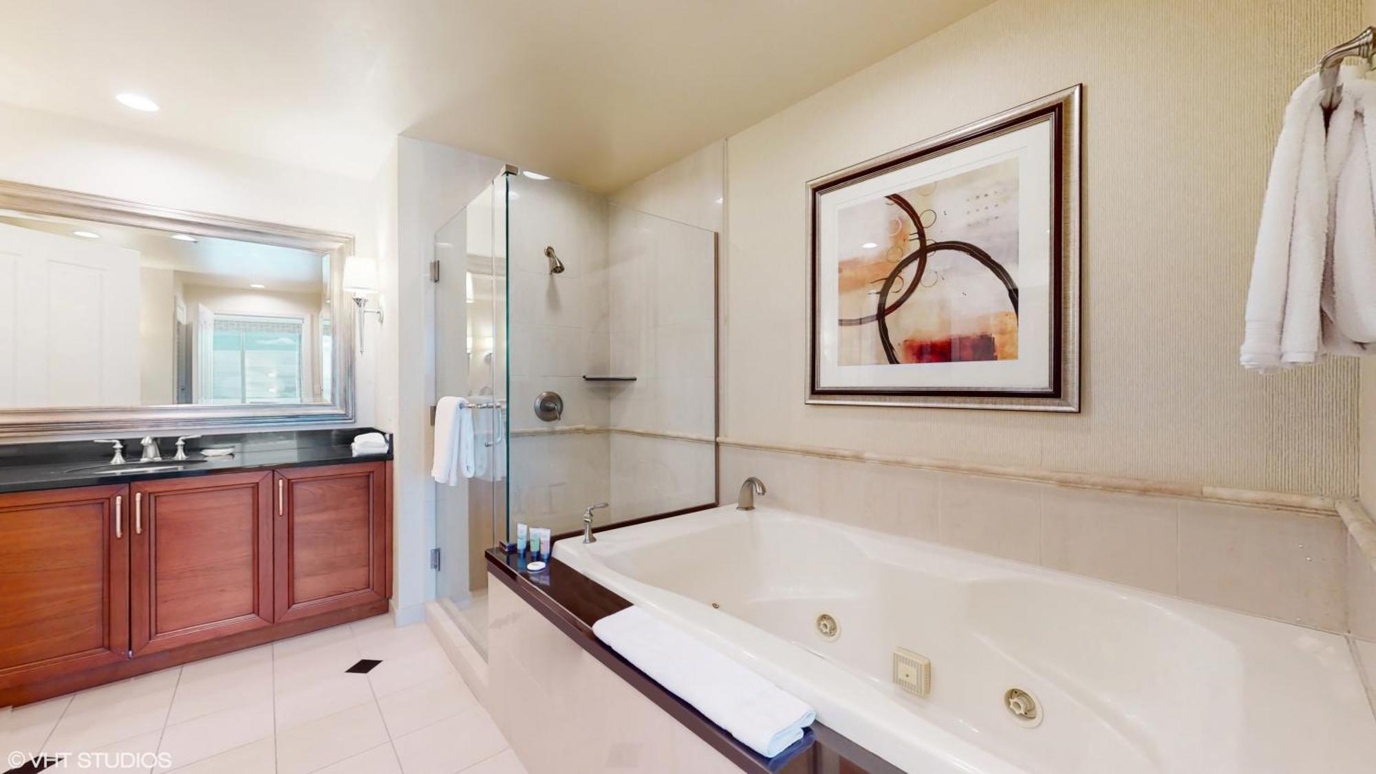 Lady Luck'S Vista - Private Balcony - Full Kitchen - Two Full Baths - Jetted Tub - Full Mgm Grand Resort Access W No Resort Fee At Mgm Signature Las Vegas Exterior photo